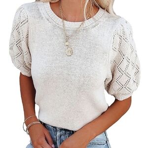 New with tags! Womens Medium classic detailed short sleeve white knit sweater